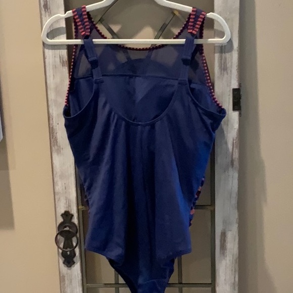 Amoena Swimsuit NWOT - Picture 4 of 9